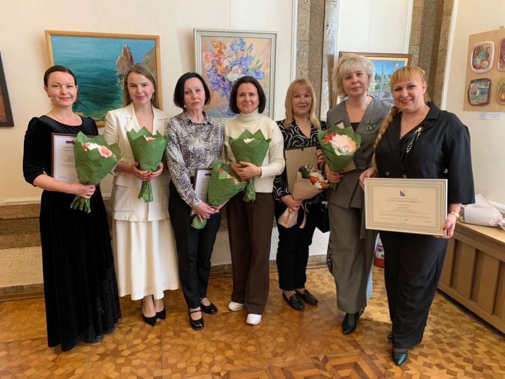 Награды в День культуры