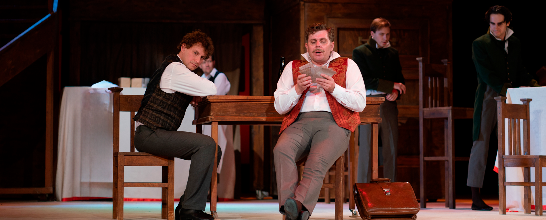 Доходное место