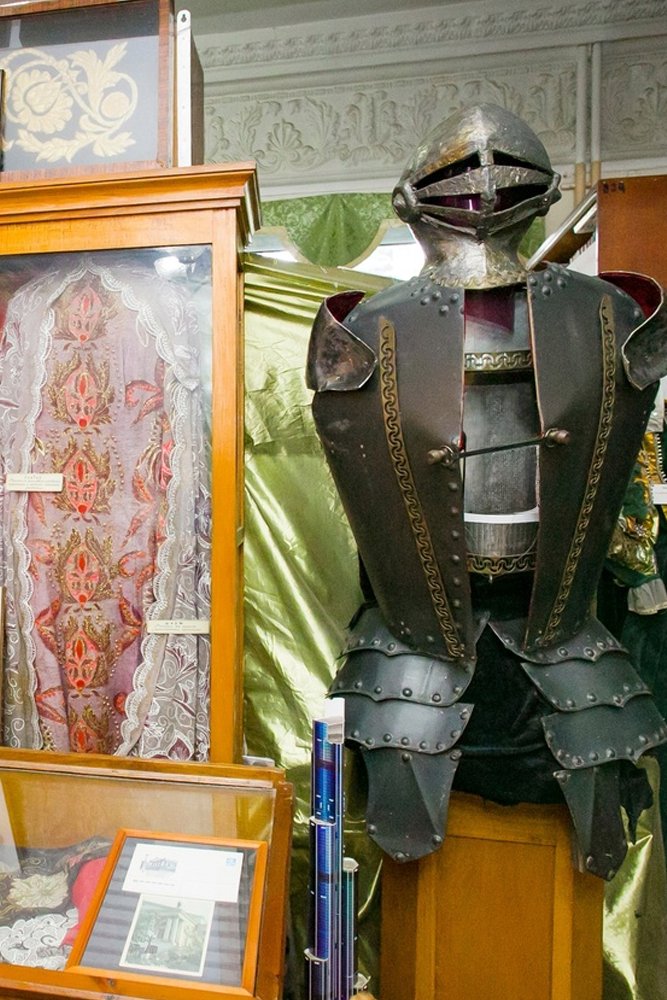 ТЕАТРАЛЬНЫЙ СЕВАСТОПОЛЬ: ОТ АНТИЧНОСТИ ДО НАШИХ ДНЕЙ