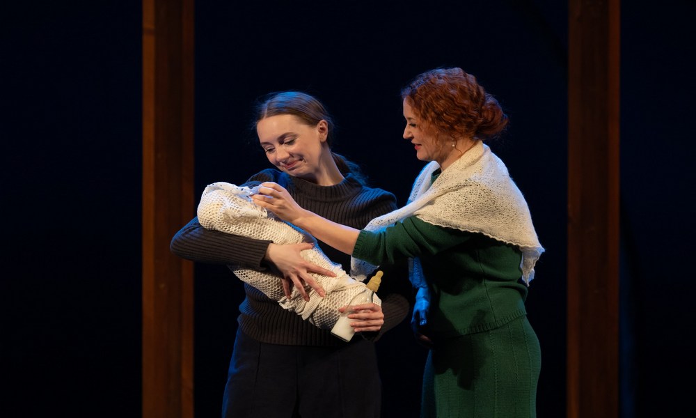 Театр Луначарского представил в Москве спектакль-номинант на премию «Золотая маска»